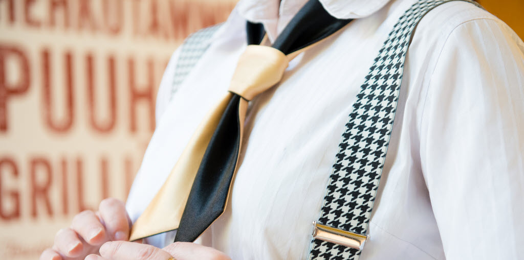 Copyright: : Matti Rajala Scandic Paasi, clothing at reception